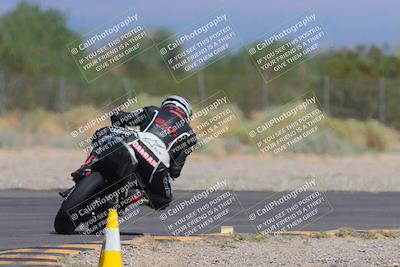 media/Sep-25-2023-Moto Forza (Mon) [[81ffa65e0a]]/B-C Group/Session 4 (Turn 2 Backside)/